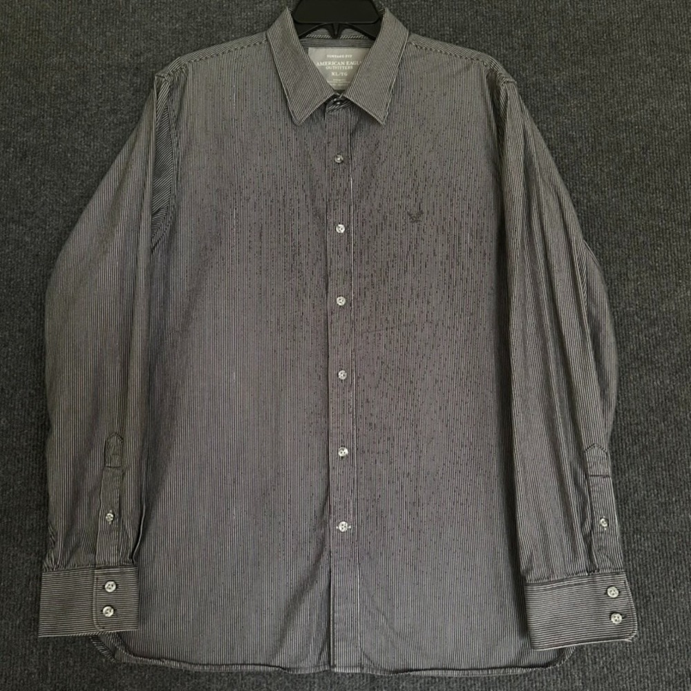 American Eagle Vintage Fit Mens XL Shirt Dark Gray Fine Striped LS Button Down